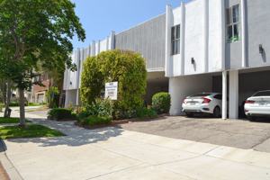 featured image of 17087 Chatsworth St