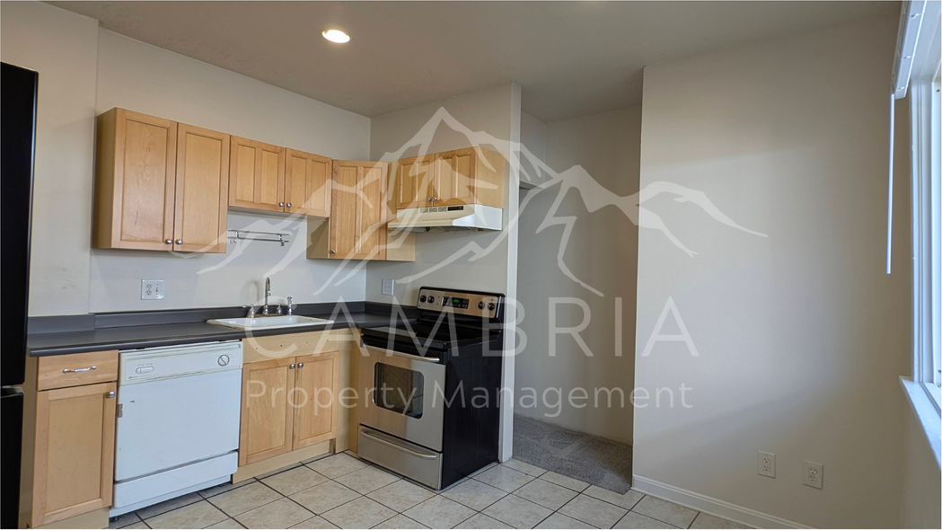 151 E 1700 S - Photo 7 of 8