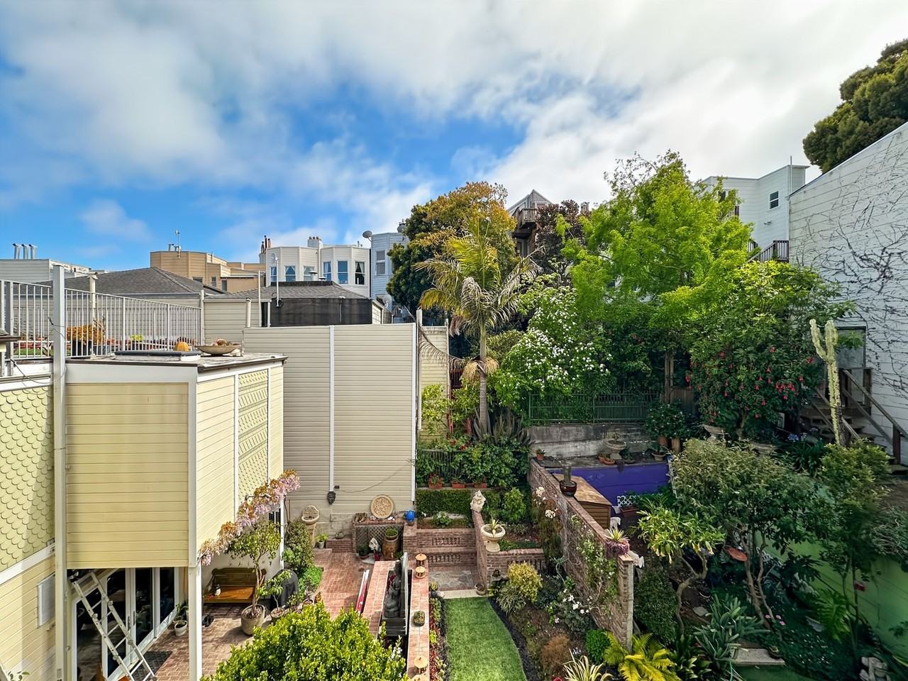 1415 Golden Gate Ave - Photo 4 of 32