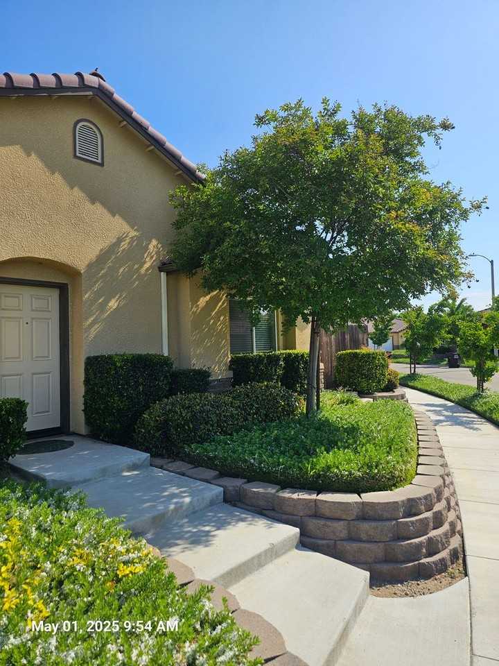 4228 E Burrel Dr - Photo 2 of 7