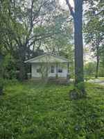 featured image of 303 N Huttig Ave