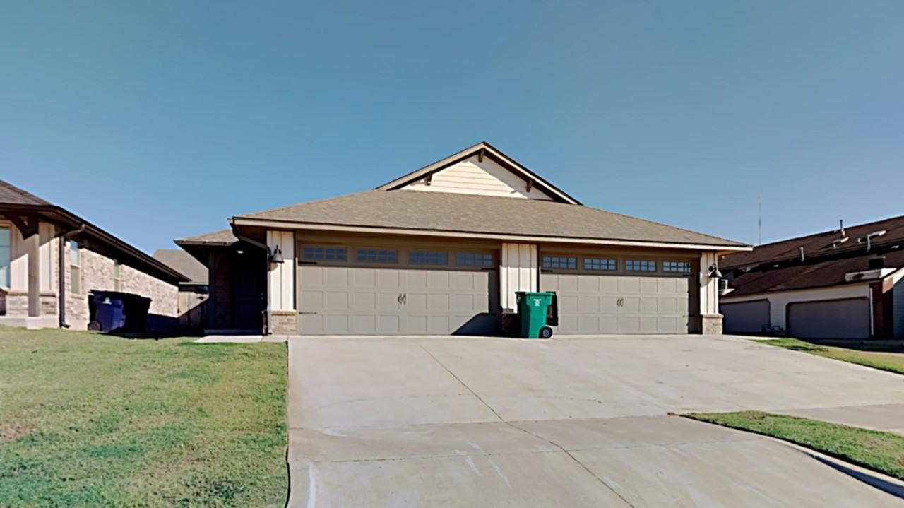 443 Summit Ridge Dr - Photo 3 of 18