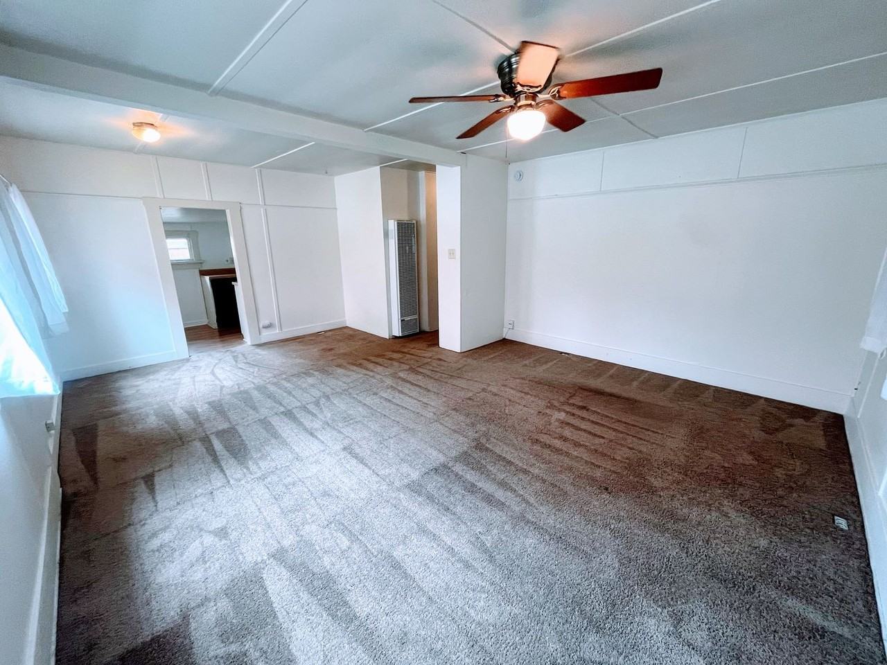 888 Turquoise St - Photo 7 of 20