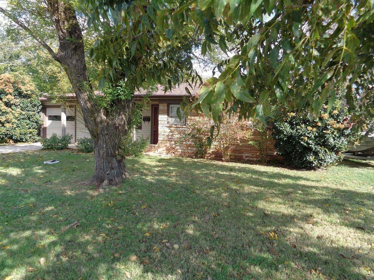 617 Glenhaven Dr - Photo 2 of 14