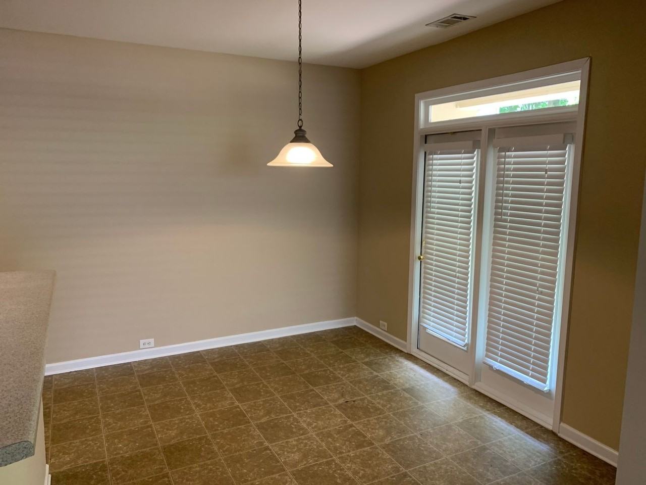 51 Tahoe Dr - Photo 3 of 13