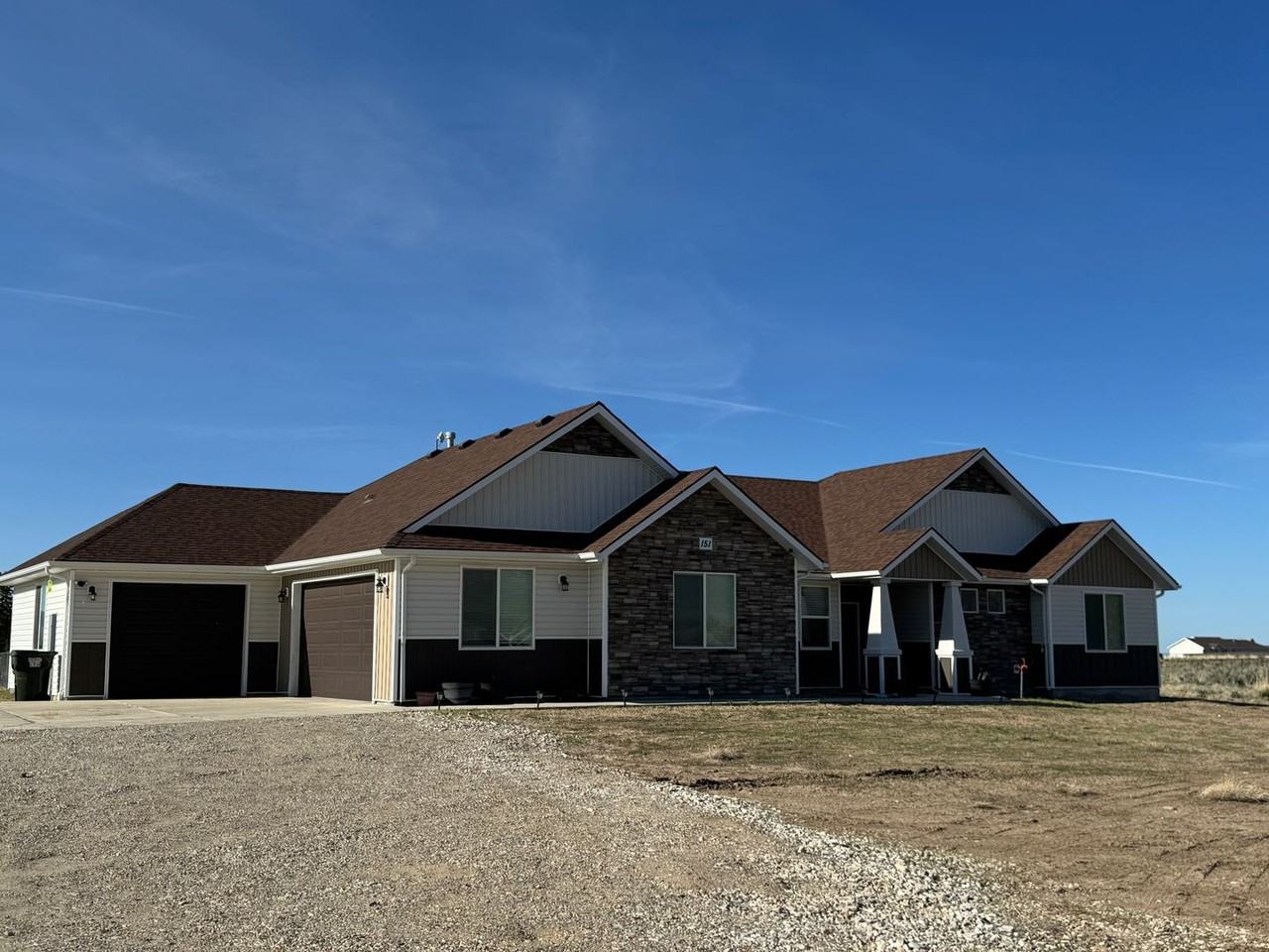 151 Greencrest Dr - Photo 2 of 21