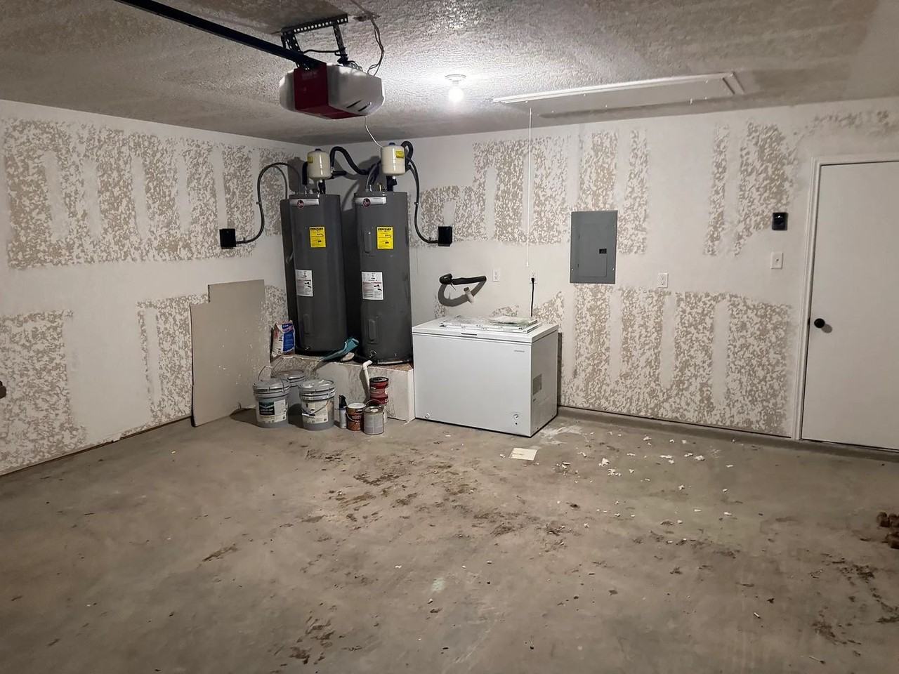 1612 Stone House - Photo 5 of 30