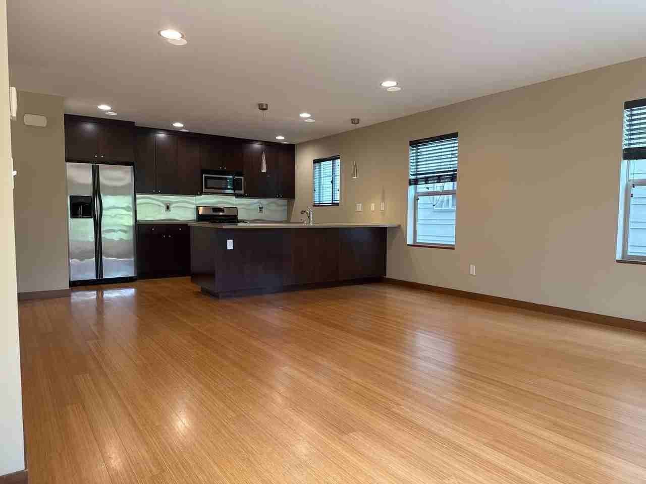 1741 Nw 58th St - Photo 3 of 19