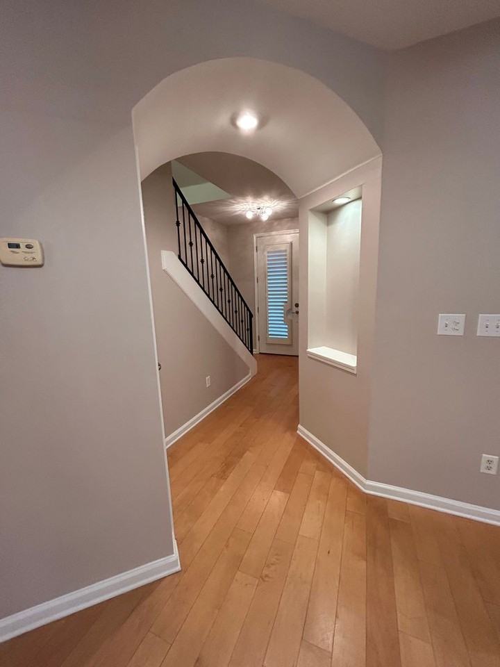 1390 Island Town Dr - Photo 6 of 34