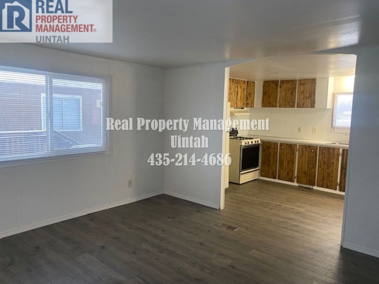 75 N 300 E - Photo 5 of 19