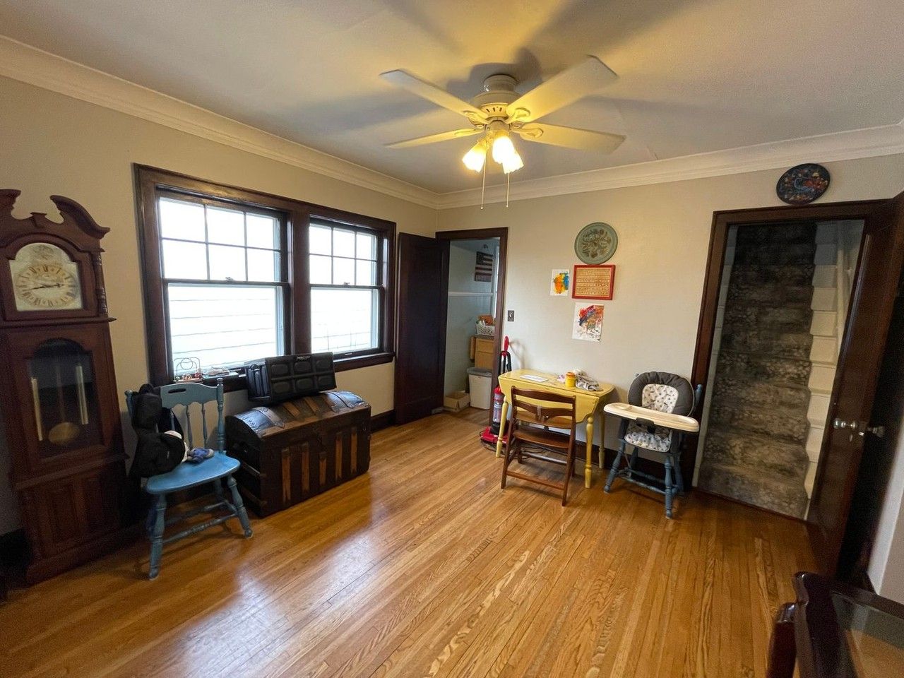 4629 W 6th St - Photo 5 of 34