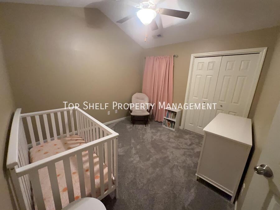 332 Nw Driftwood Dr - Photo 7 of 20