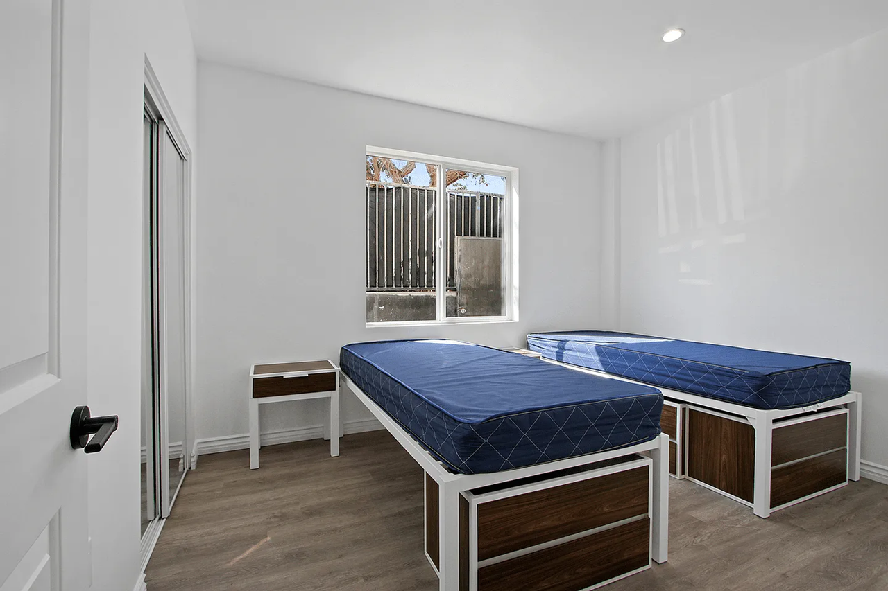 Orion 668 28th - Photo 6 of 16