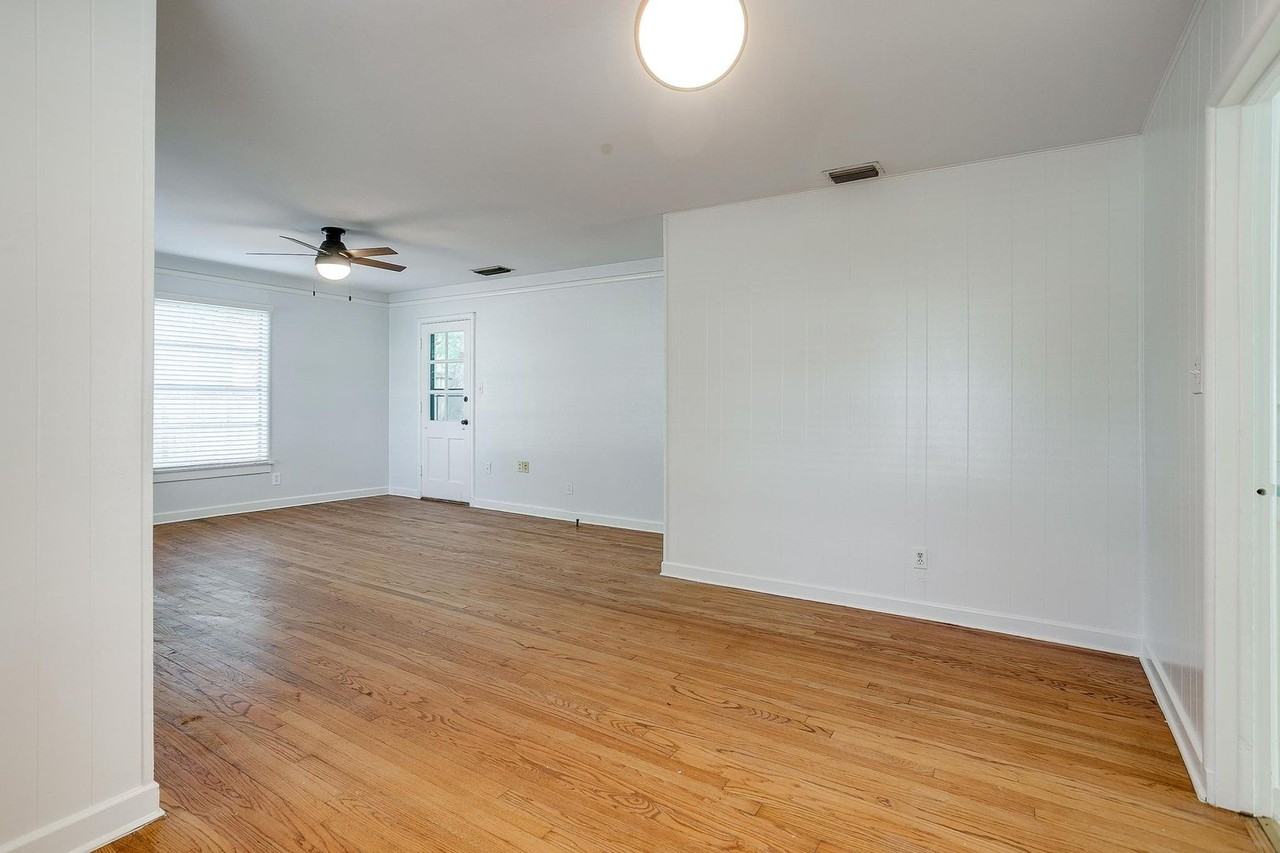 3557 Suffolk Dr - Photo 6 of 21