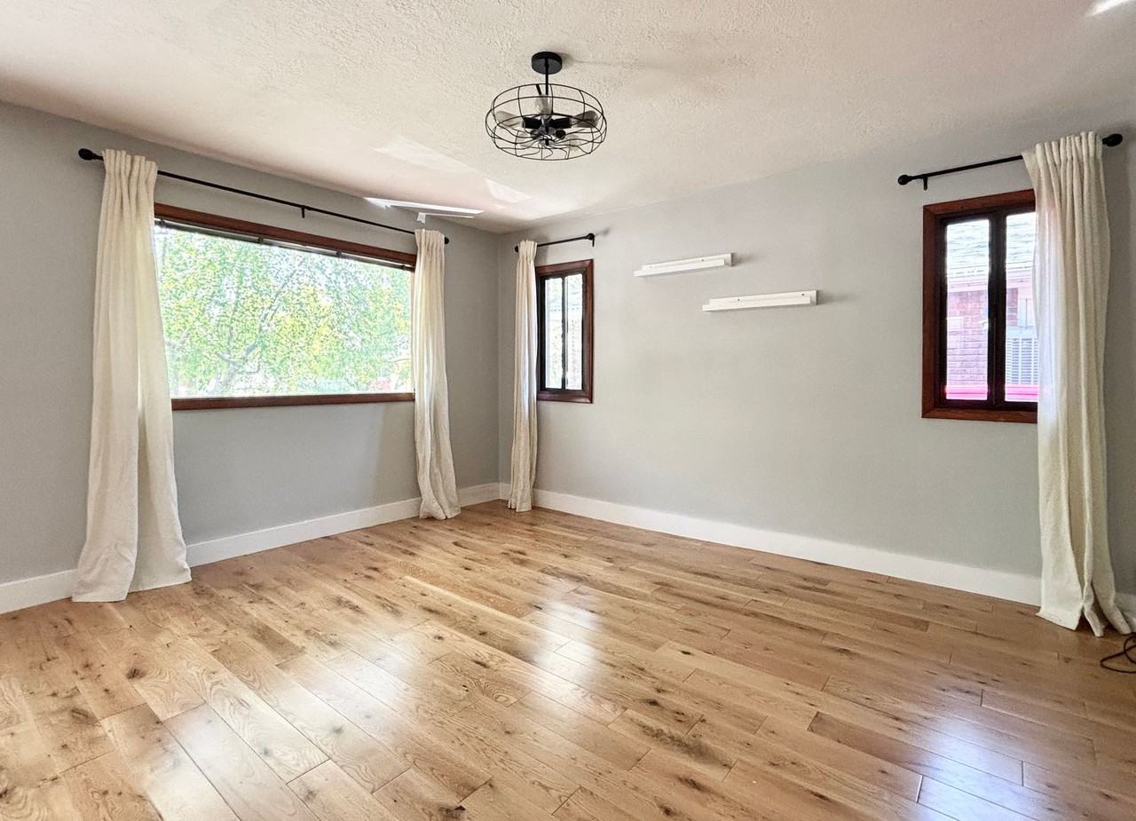 631 E Downington Ave - Photo 4 of 34