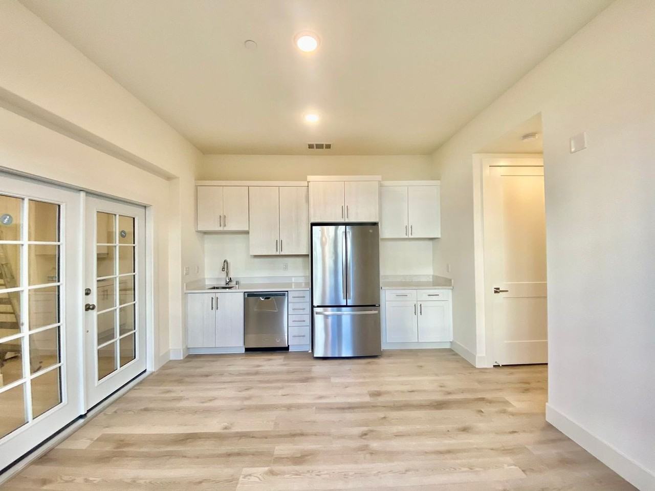 1838 Kilowatt Way - Photo 3 of 11