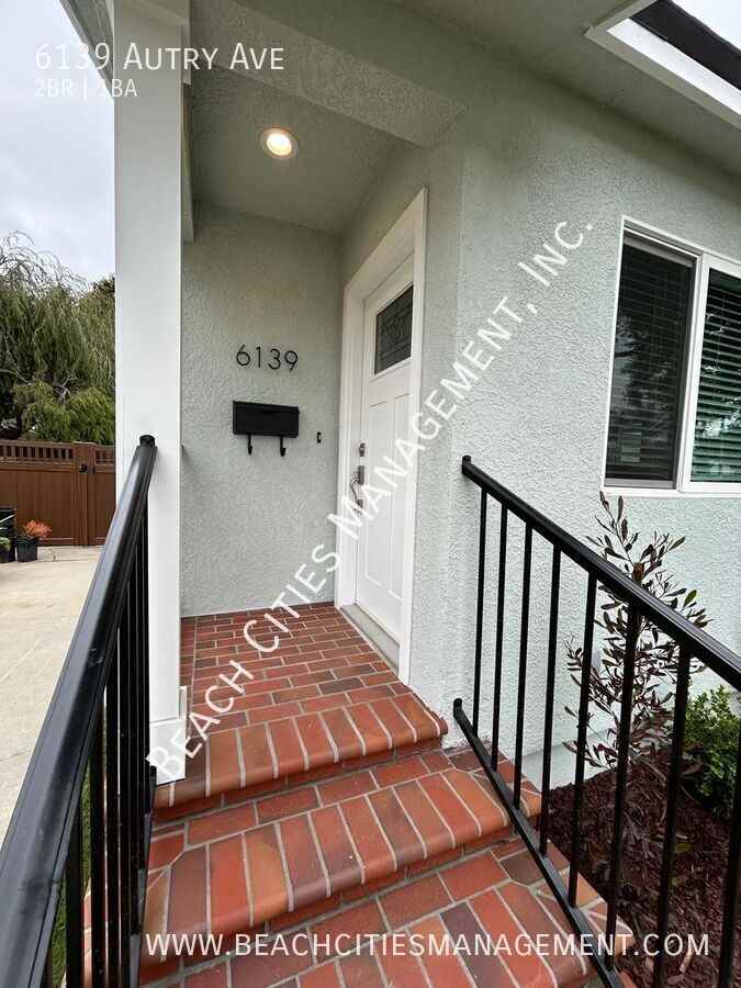 6139 Autry Ave - Photo 3 of 39