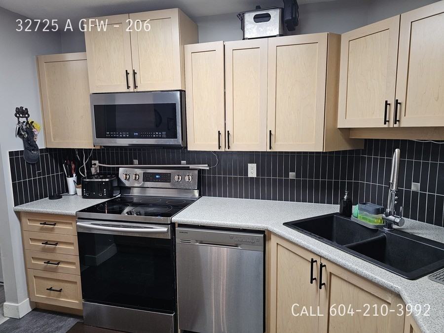 32725 A St #206 - Photo 3 of 16