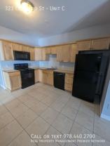 323 Concord St #C - Photo 1 of 1