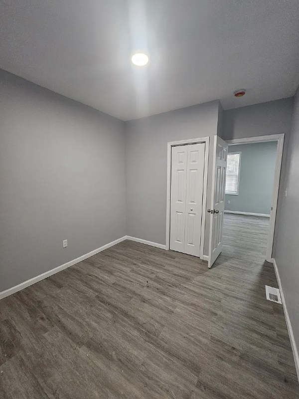 2901 Wade Ave #2 - Photo 7 of 9