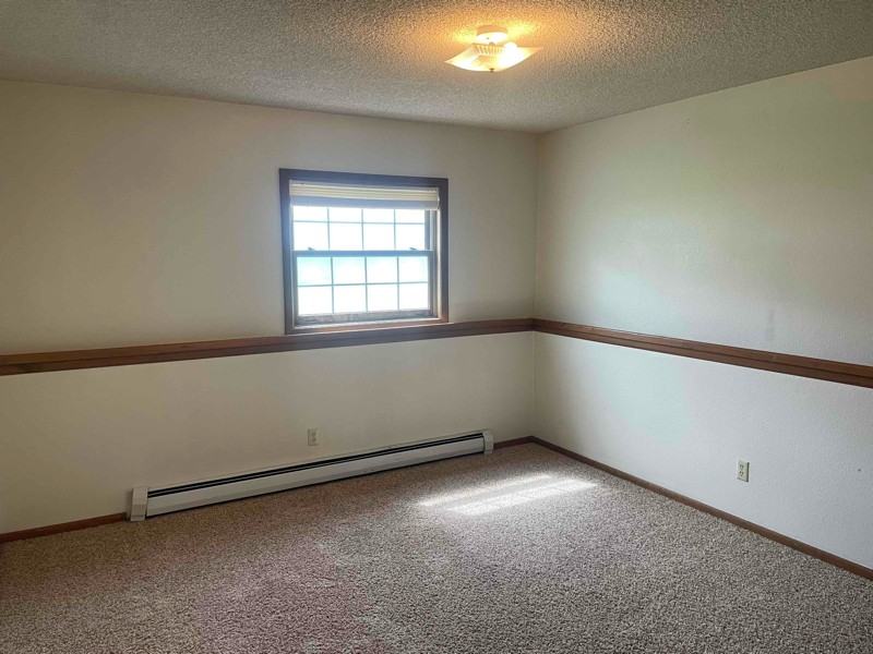 1924 Clubhouse Way #4 - Photo 5 of 11