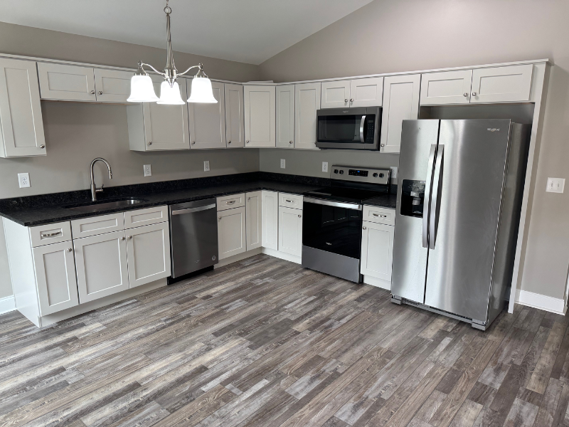 609 Fondel Ln - Photo 2 of 6