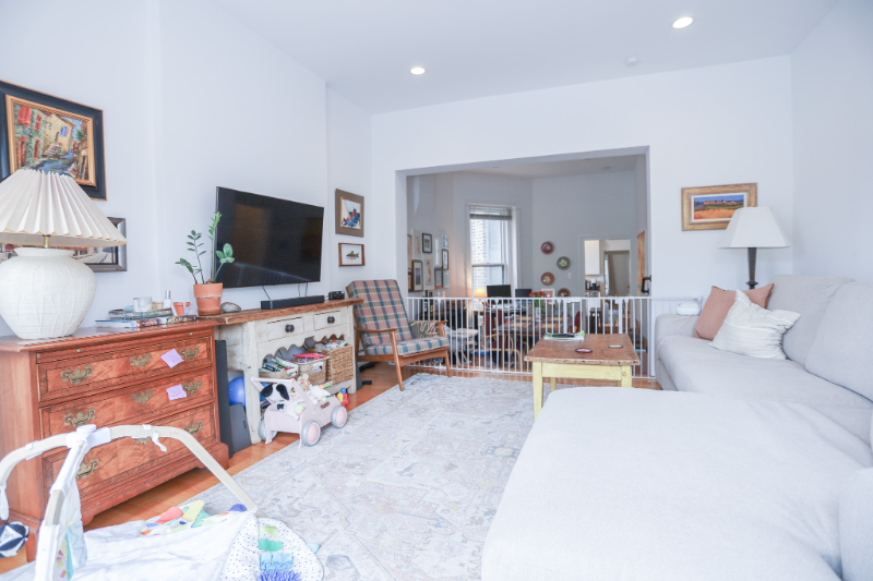 1808 N Clark St #1 - Photo 2 of 15