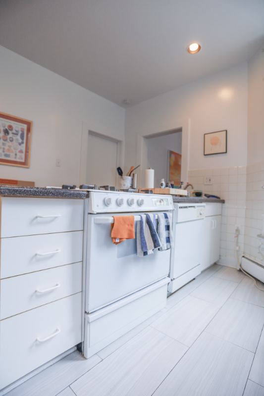 1808 N Clark St #1 - Photo 7 of 15