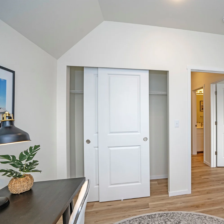 Hallie Court Apartments - Photo 3 of 43