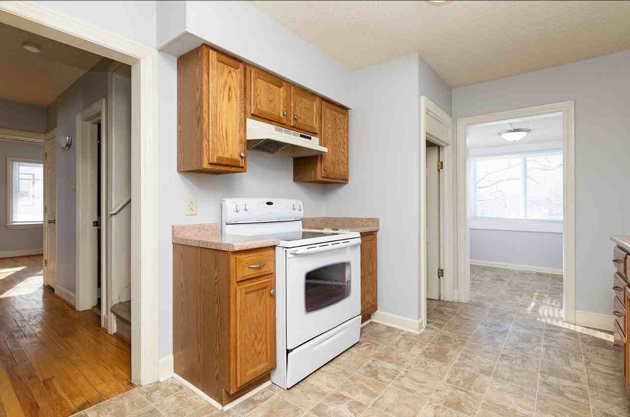 1938 63rd Street - Photo 5 of 18