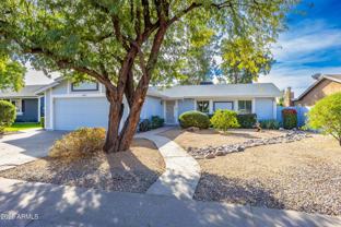 6819 E Grandview Dr - Photo 1 of 1