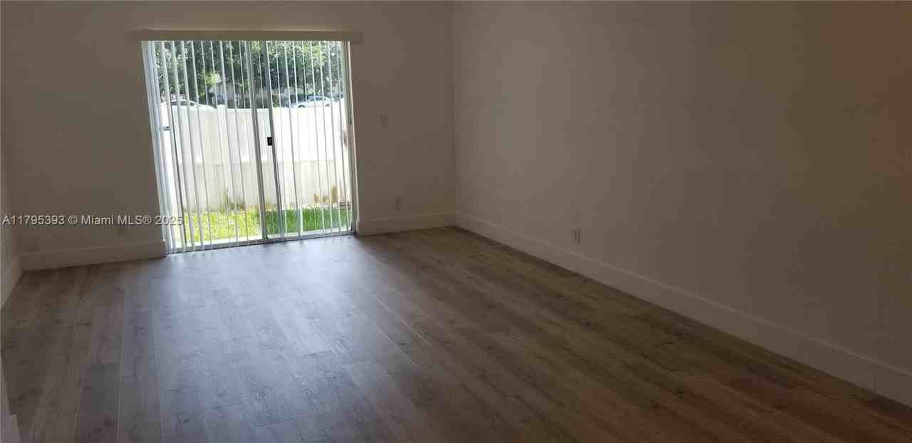 3752 Northwest 91st Lane #3752 - Photo 7 of 16