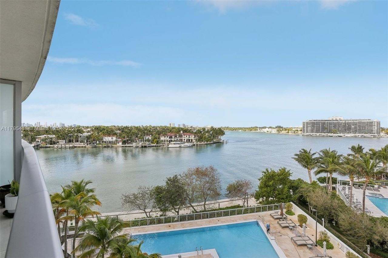 6620 Indian Creek Drive #613 - Photo 5 of 50