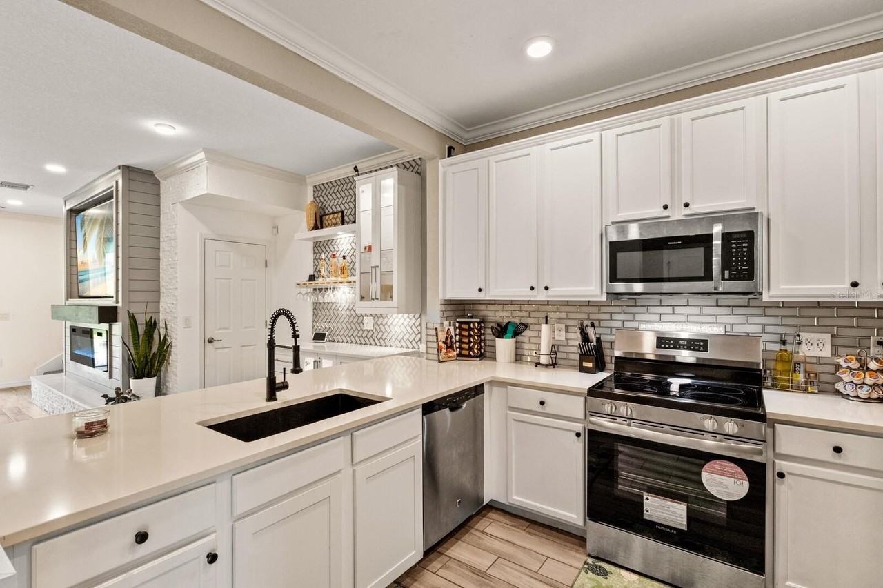 7215 Ketch Pl - Photo 7 of 27