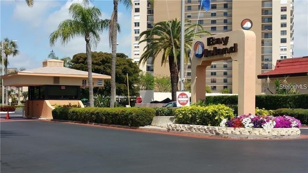 7405 Bay Island Dr S #224 - Photo 3 of 40