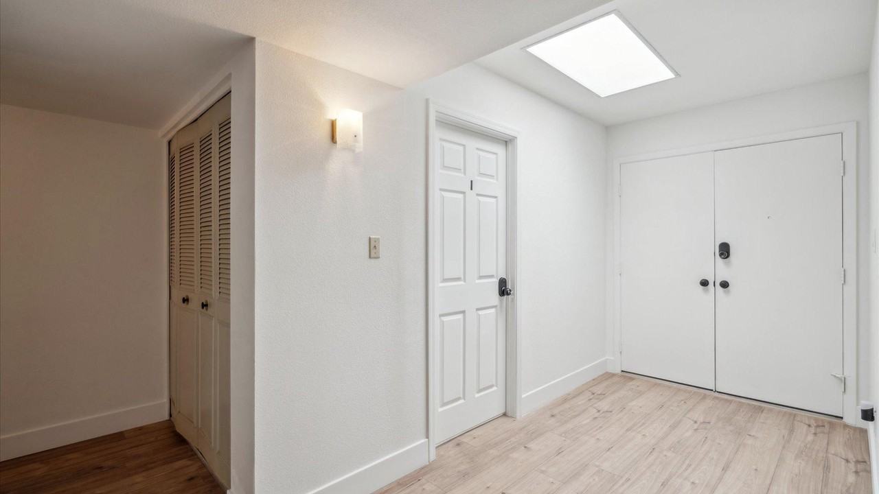 N 64th Ln - Photo 3 of 9