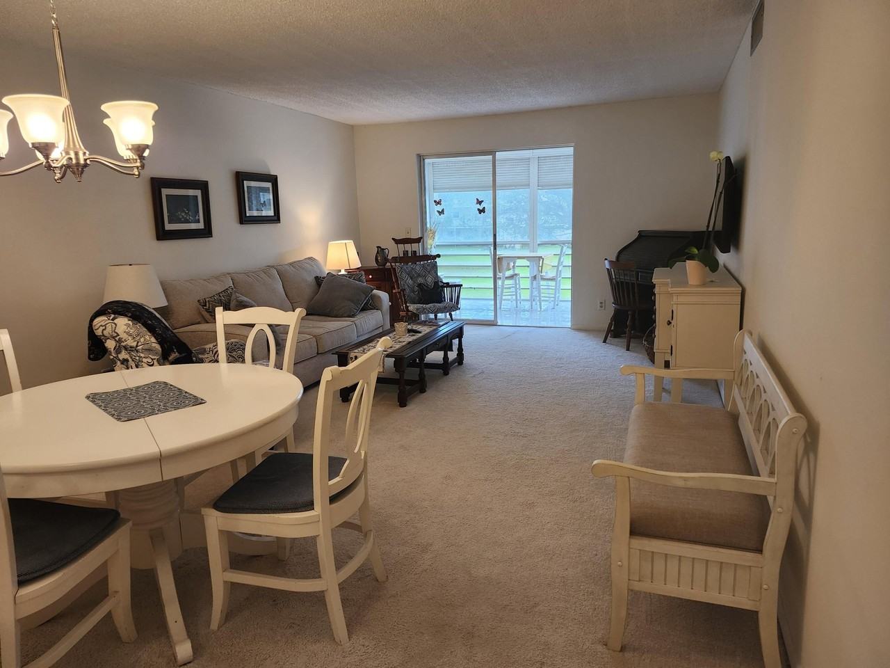 330 Ne 26th Ave #212 - Photo 5 of 31