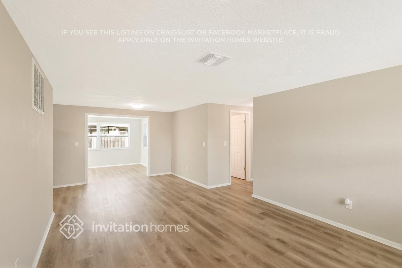7321 Buchanan Dr - Photo 6 of 23