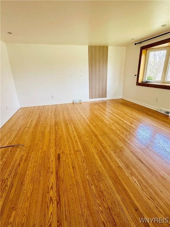 91 Ceil Dr - Photo 3 of 25