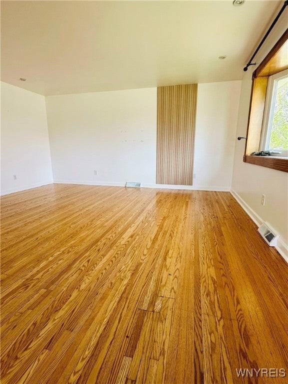 91 Ceil Dr - Photo 5 of 25