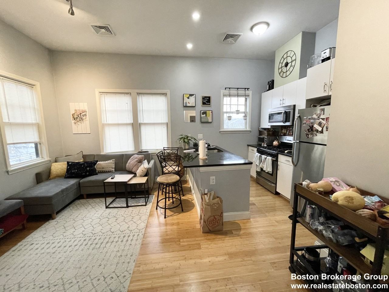 198 W 3rd St #5 - Photo 2 of 8