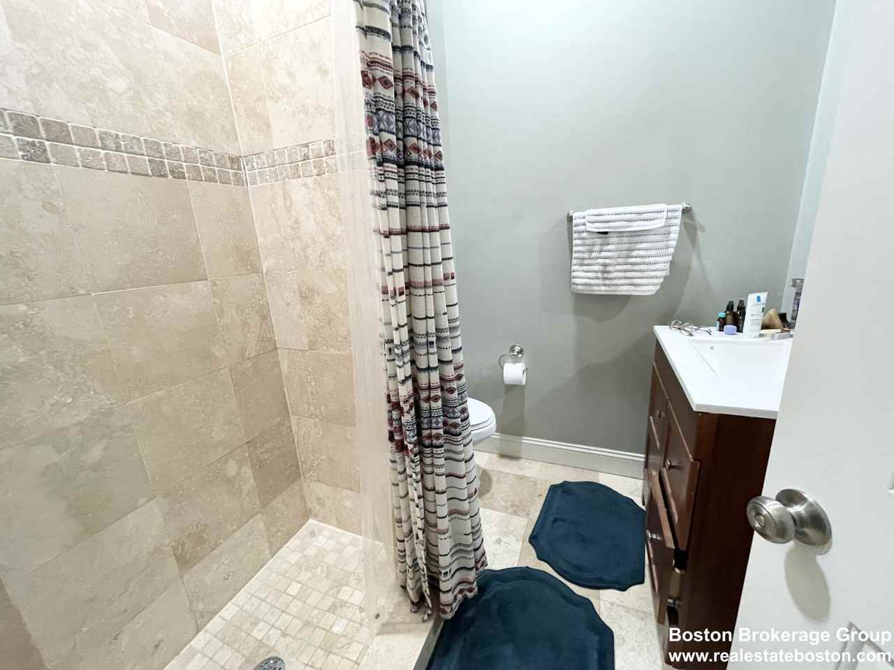 198 W 3rd St #5 - Photo 7 of 8