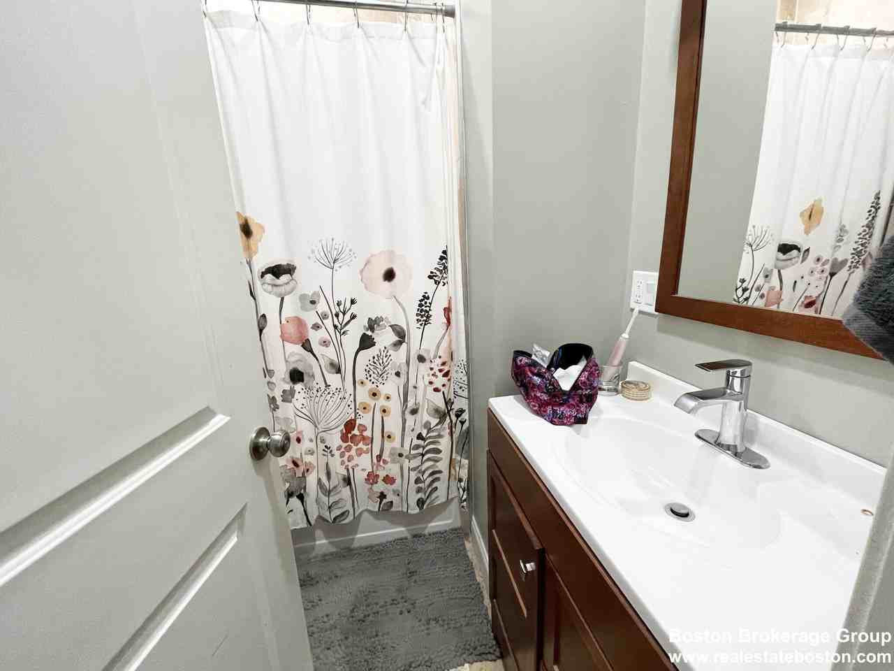 198 W 3rd St #5 - Photo 6 of 8