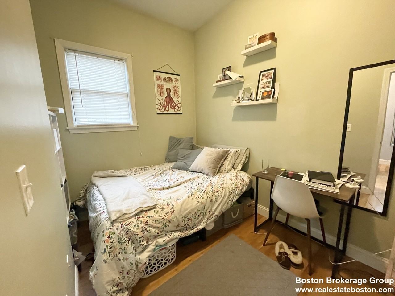 198 W 3rd St #5 - Photo 5 of 8