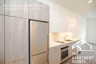 3418 N Lincoln Ave #204 - Photo 1 of 1