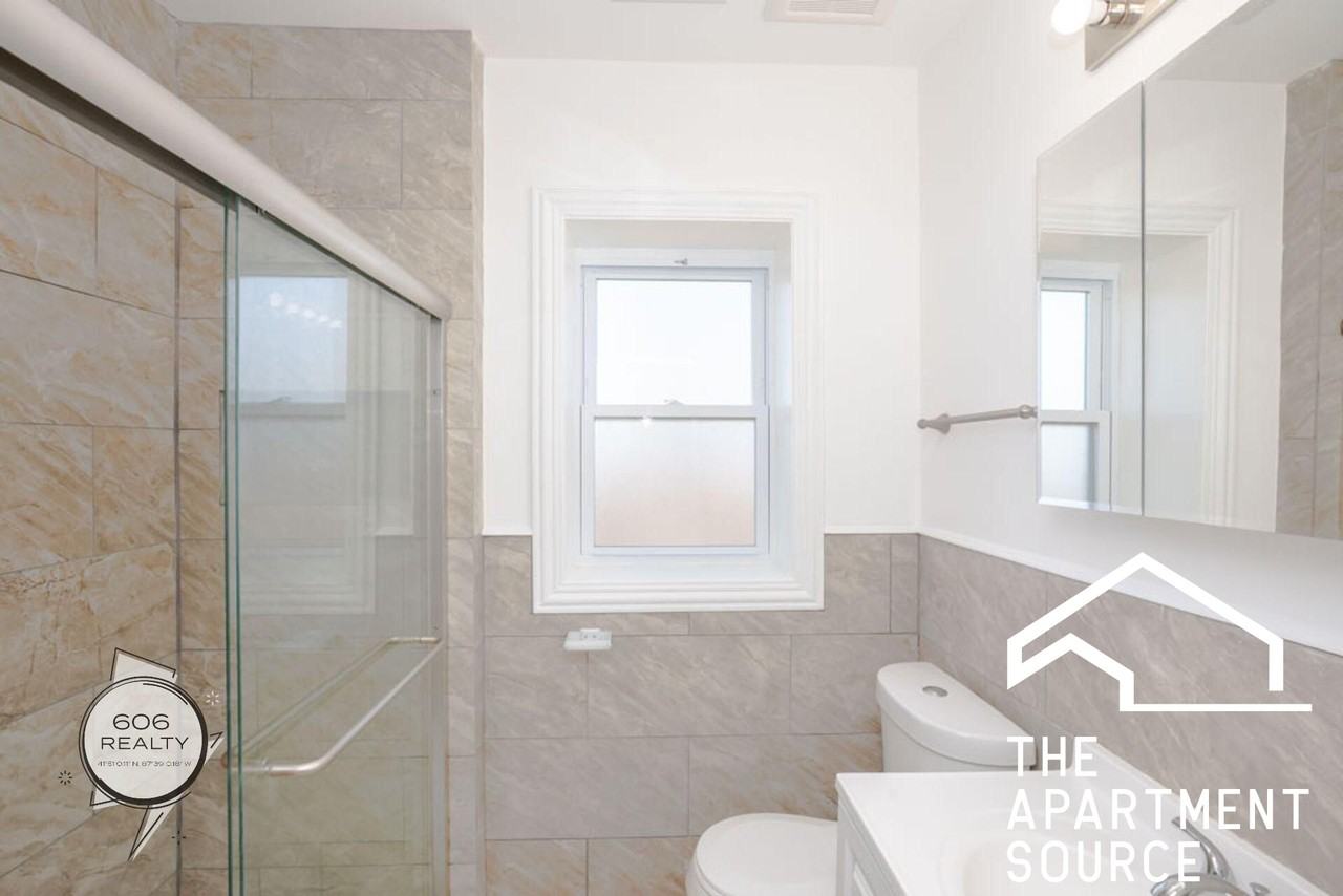 4456 W Diversey Ave #2 - Photo 6 of 7