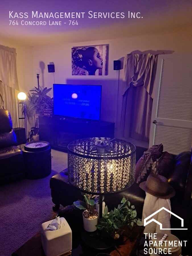 764 Concord Ln #764 - Photo 3 of 16