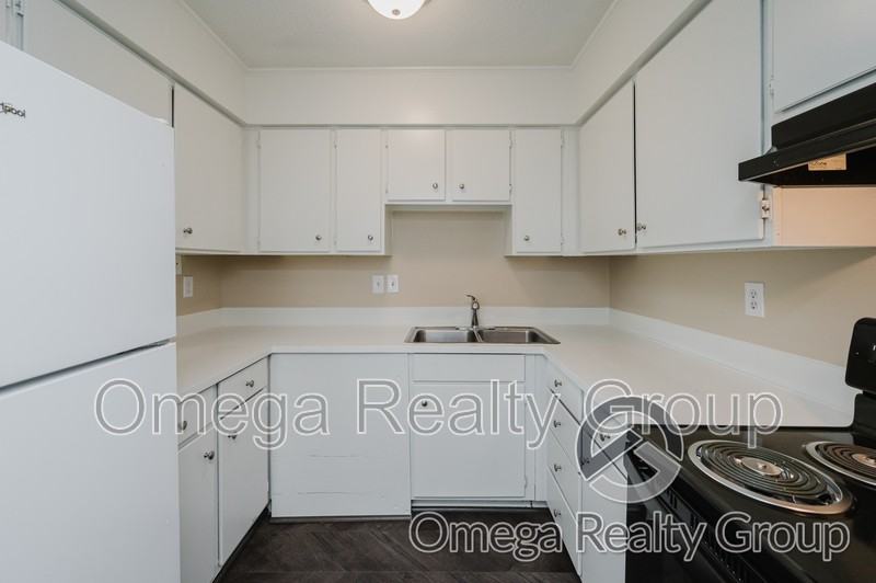 3386 Mcgehee Rd #A - Photo 5 of 27