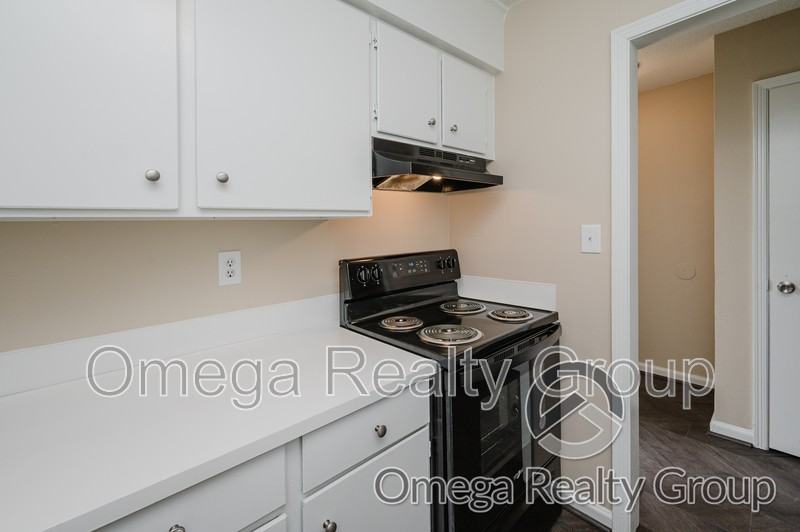 3386 Mcgehee Rd #A - Photo 6 of 27