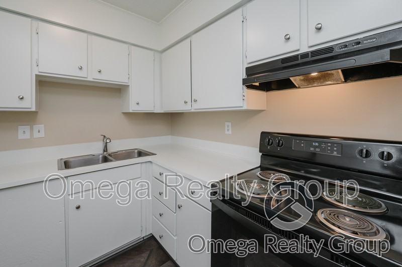 3386 Mcgehee Rd #A - Photo 7 of 27